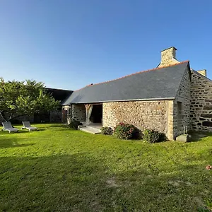  Hébergement de vacances Les Du Manoir, Jacuzzi -crozon France
