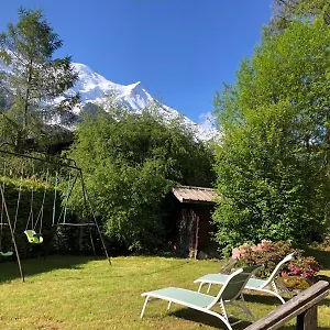  Chalet Le Triolet France